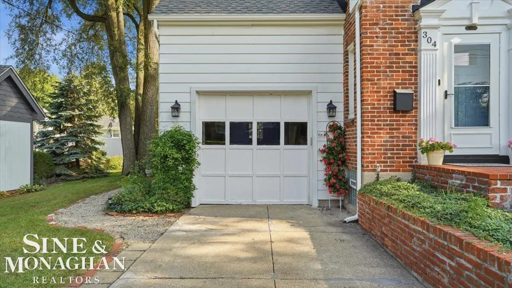 304 Brown Street St Clair City, MI 48079