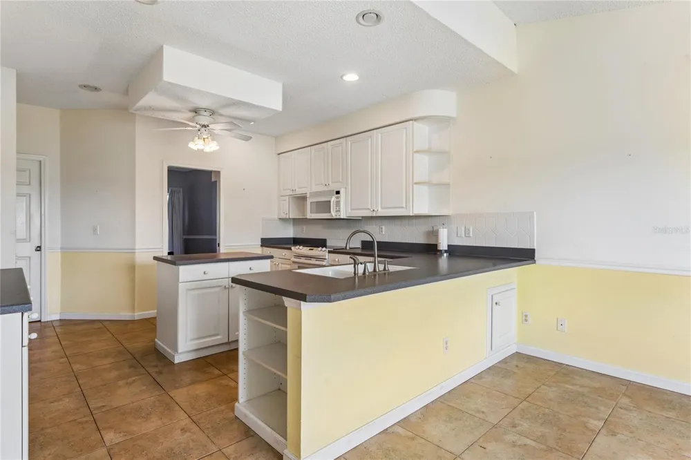 2336 E DEL WEBB BOULEVARD Sun City Center, FL 33573