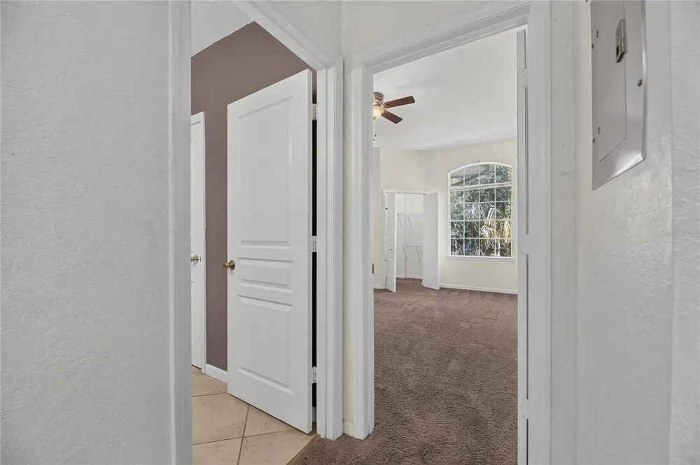 17108 CARRINGTON PARK DRIVE #724 Tampa, FL 33647