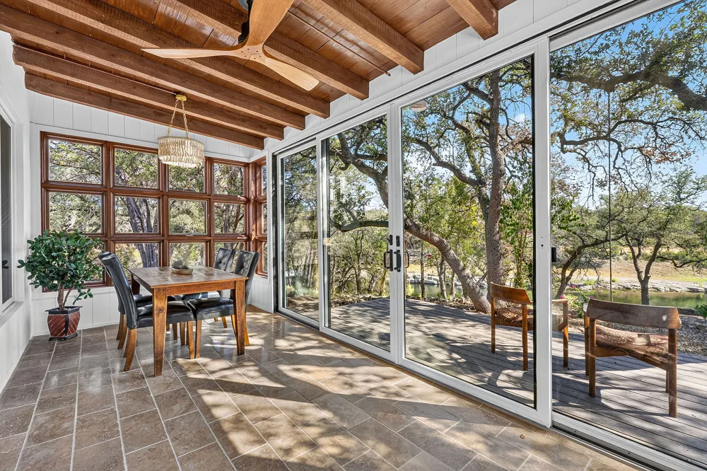 2609 Oak Ridge Drive Spicewood, TX 78669