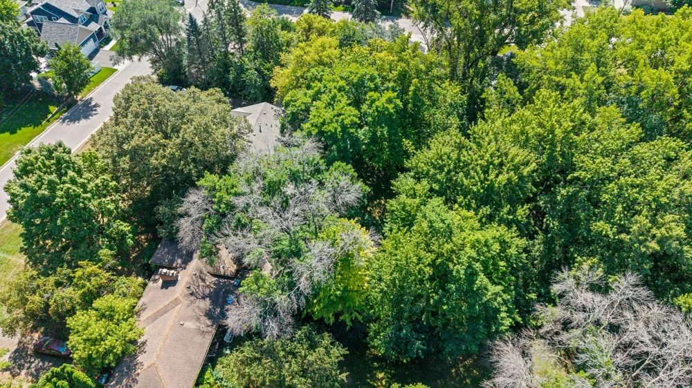 5916 Code Avenue Edina, MN 55436