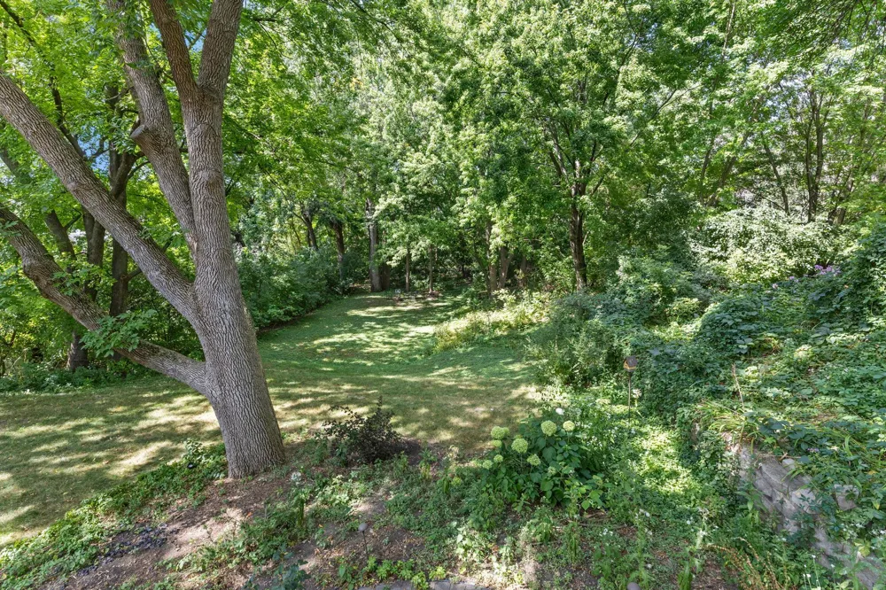 5916 Code Avenue Edina, MN 55436