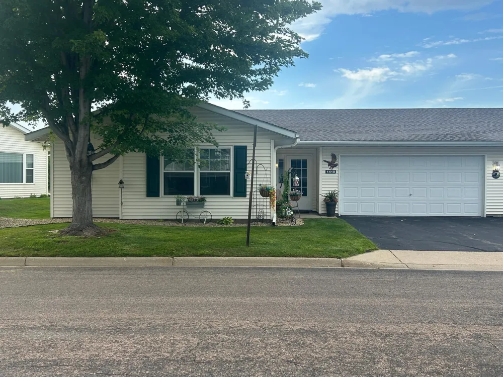 1410 Presidential Drive Northfield, MN 55057