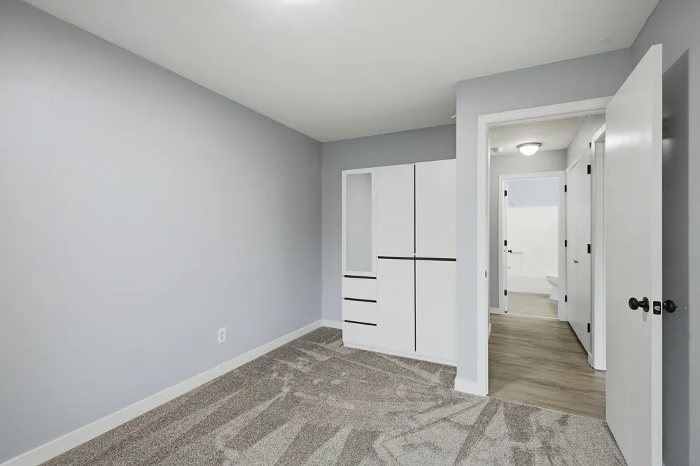 1871 Silver Bell Road #107 Eagan, MN 55122