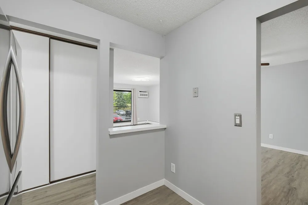1871 Silver Bell Road #107 Eagan, MN 55122