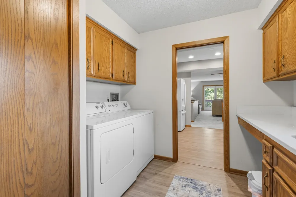 1685 6th Avenue W Shakopee, MN 55379
