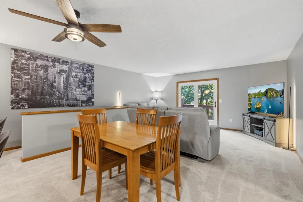 1685 6th Avenue W Shakopee, MN 55379