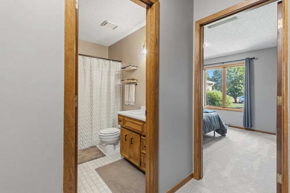 1685 6th Avenue W Shakopee, MN 55379