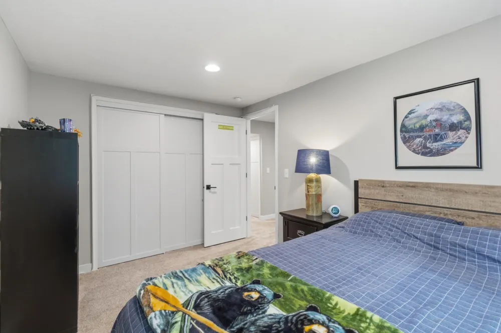 1685 6th Avenue W Shakopee, MN 55379