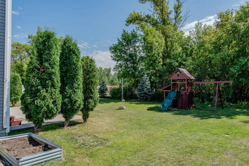 6204 63rd Avenue S Fargo, ND 58104