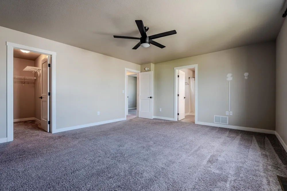 6204 63rd Avenue S Fargo, ND 58104