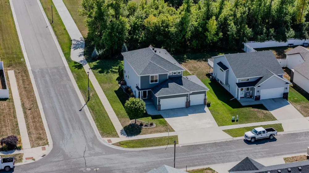 6204 63rd Avenue S Fargo, ND 58104