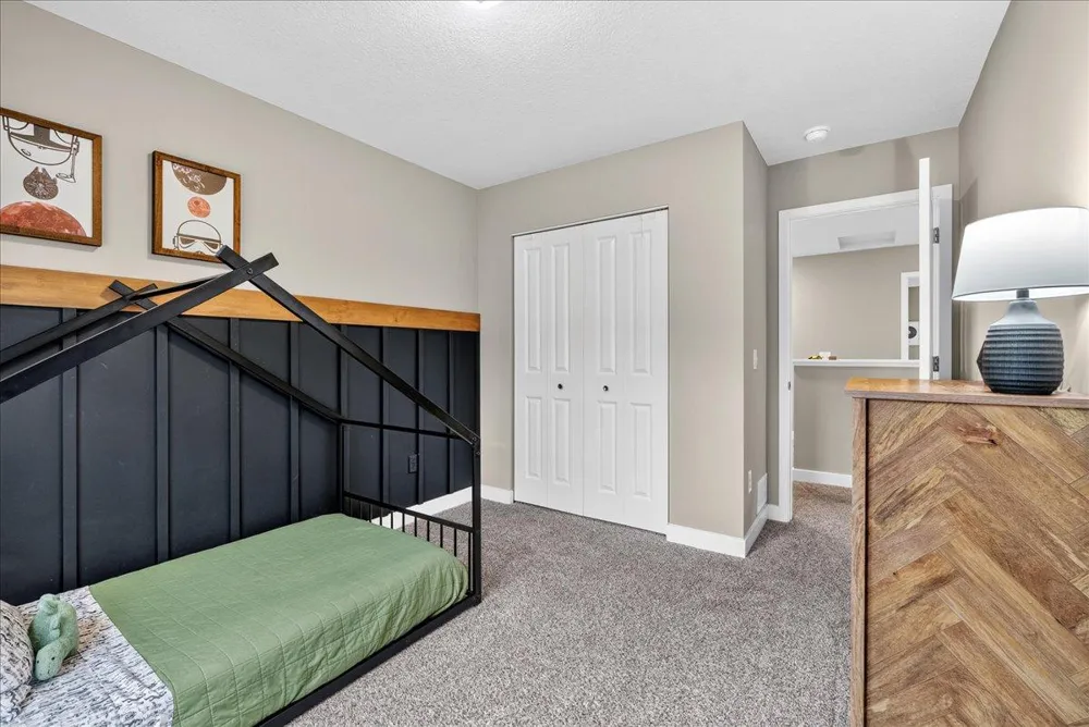 6420 Genevieve Trail S Cottage Grove, MN 55016
