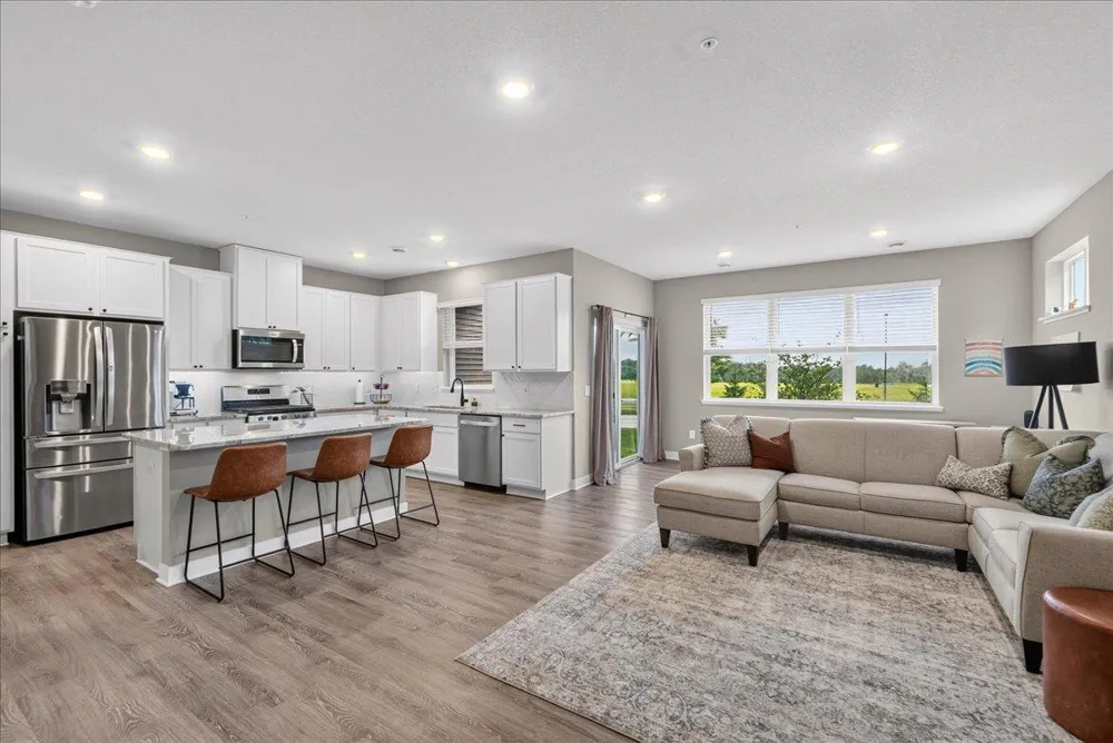 6420 Genevieve Trail S Cottage Grove, MN 55016