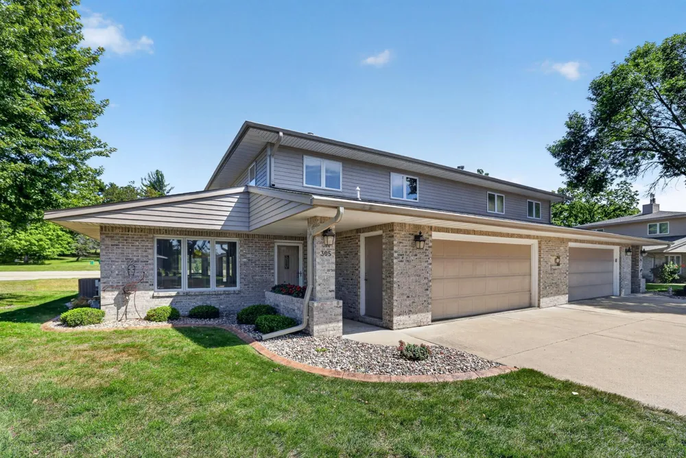 305 Salem Point Drive SW Rochester, MN 55902