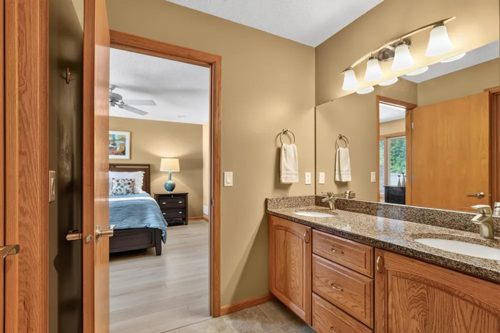305 Salem Point Drive SW Rochester, MN 55902