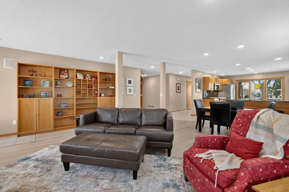 305 Salem Point Drive SW Rochester, MN 55902
