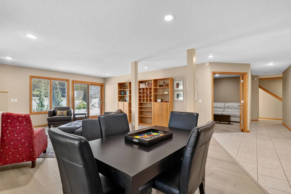 305 Salem Point Drive SW Rochester, MN 55902