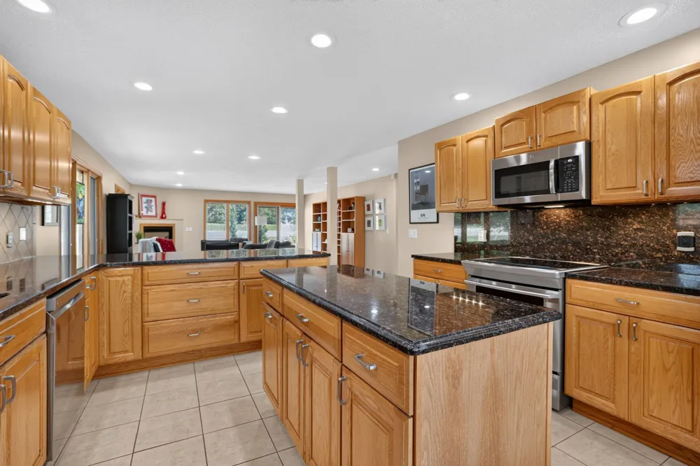 305 Salem Point Drive SW Rochester, MN 55902