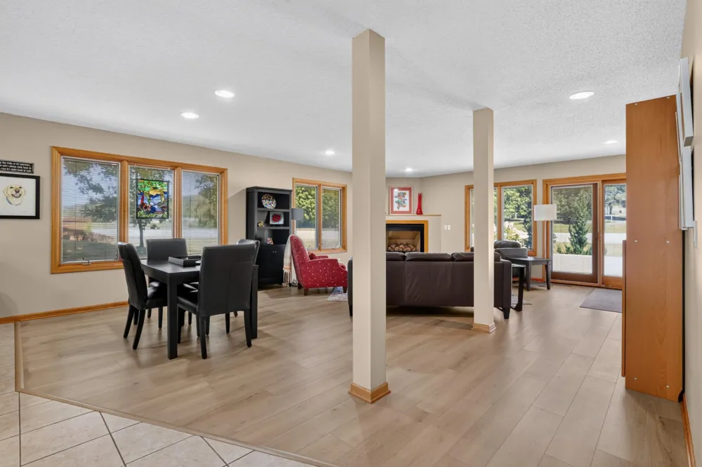 305 Salem Point Drive SW Rochester, MN 55902