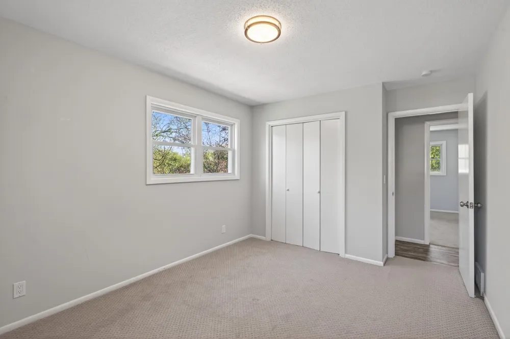 2580 Winfield Avenue Golden Valley, MN 55422