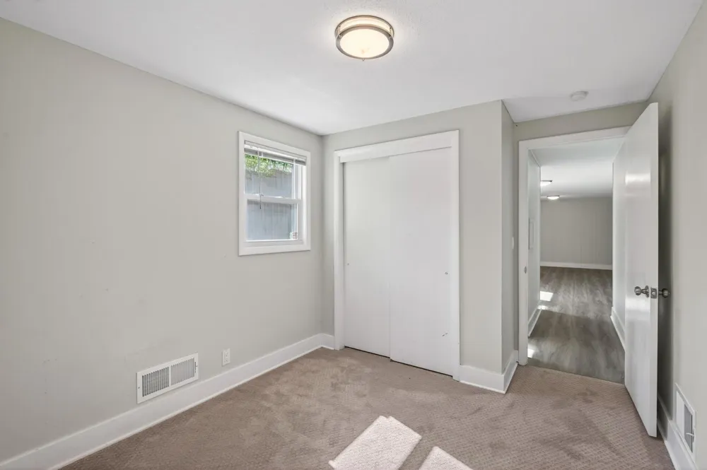 2580 Winfield Avenue Golden Valley, MN 55422