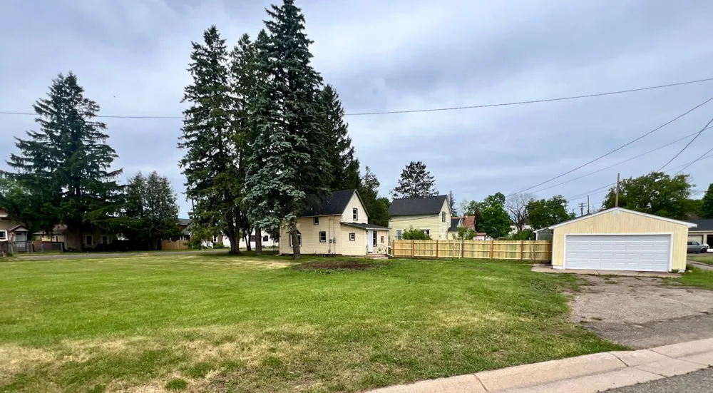 214 S 2nd Street Keewatin, MN 55753