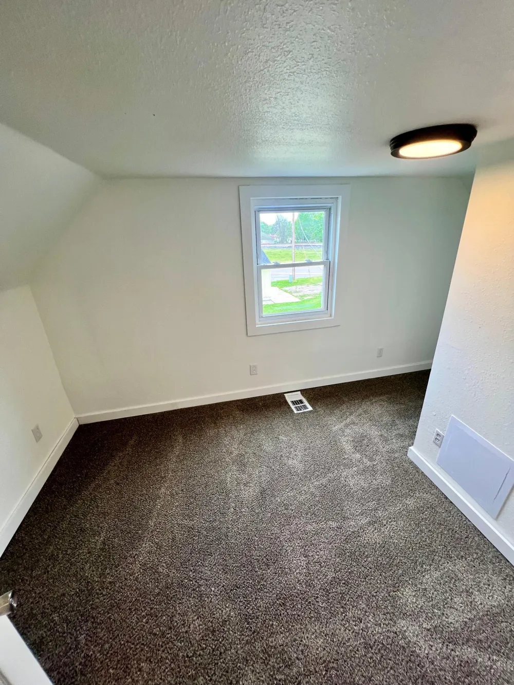 214 S 2nd Street Keewatin, MN 55753