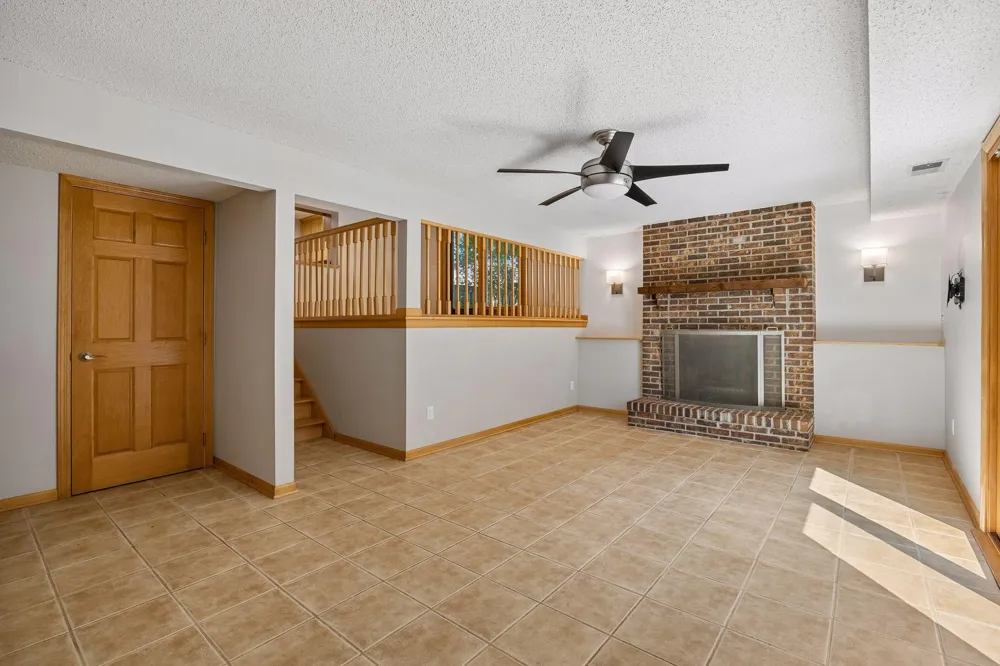 13499 Caramel Trail Eden Prairie, MN 55346