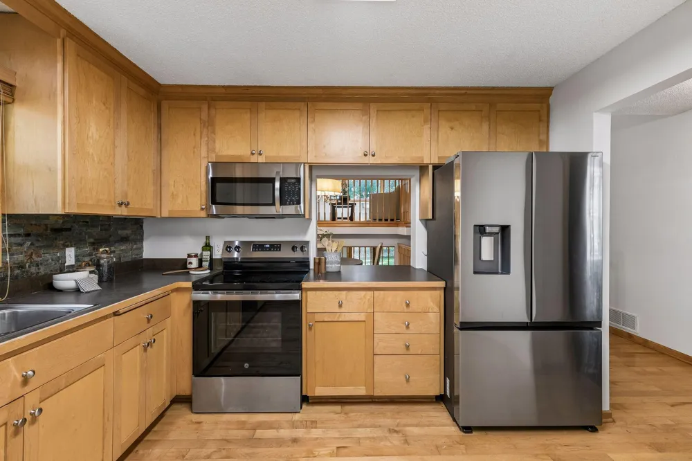 13499 Caramel Trail Eden Prairie, MN 55346