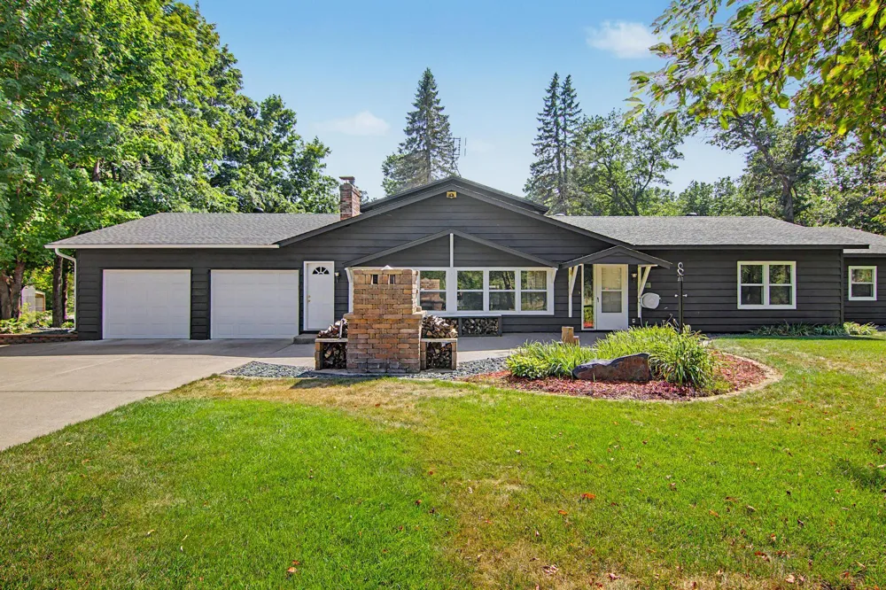 30155 Norway Drive NW Cambridge, MN 55008