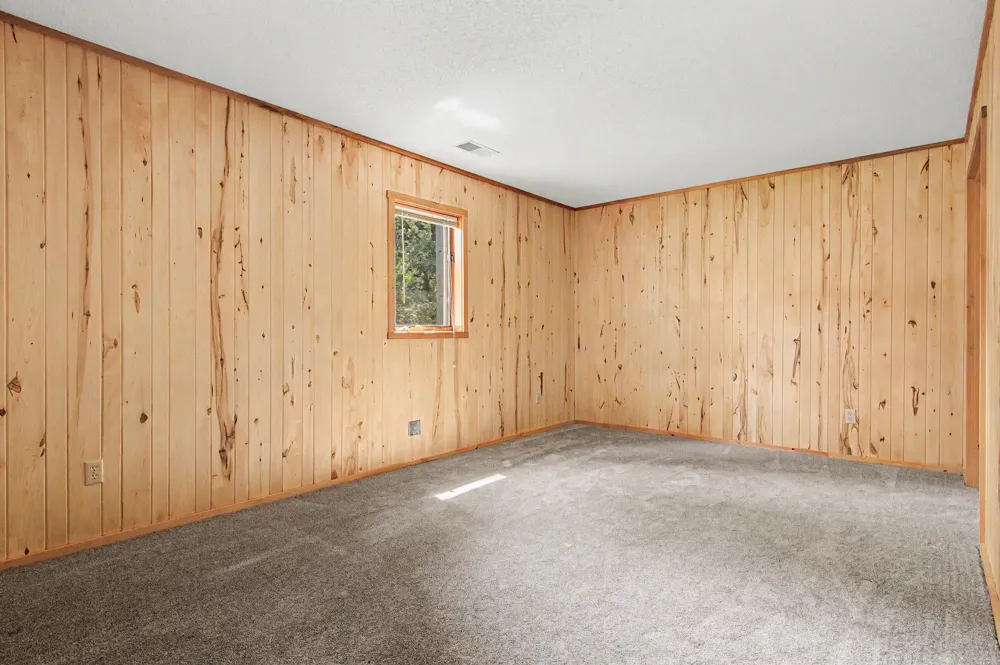 30155 Norway Drive NW Cambridge, MN 55008