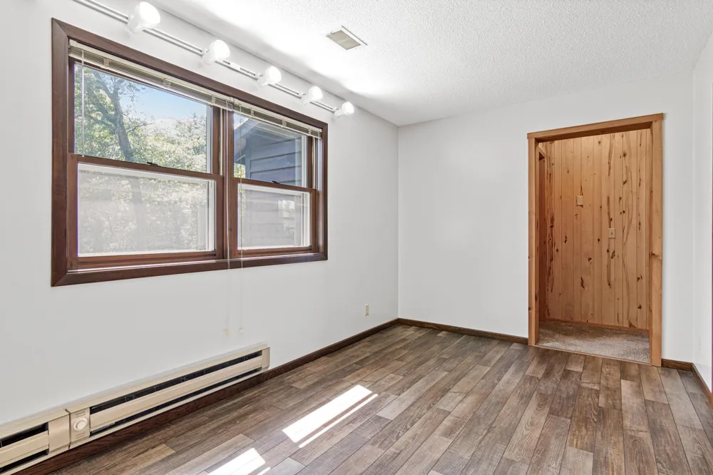 30155 Norway Drive NW Cambridge, MN 55008
