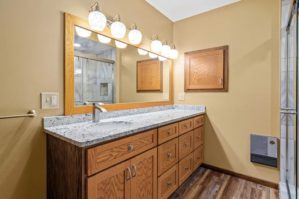 30155 Norway Drive NW Cambridge, MN 55008