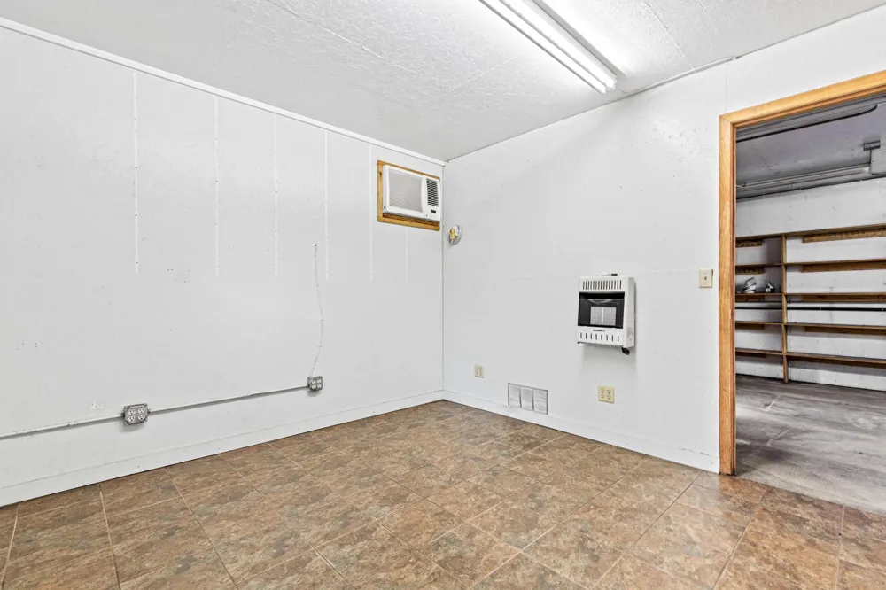 30155 Norway Drive NW Cambridge, MN 55008