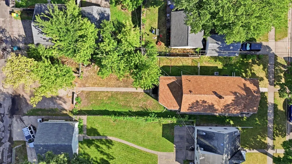 1015 Kruse Street West Saint Paul, MN 55118