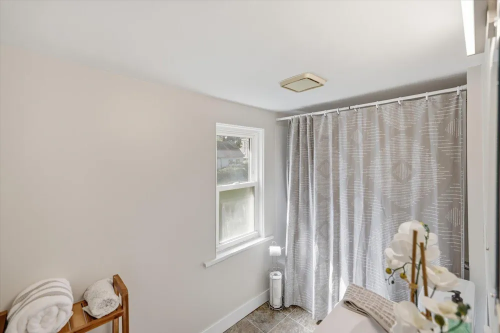 1015 Kruse Street West Saint Paul, MN 55118