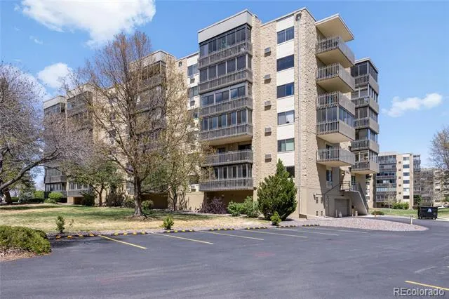 14050 E Linvale Place #102 Aurora, CO 80014