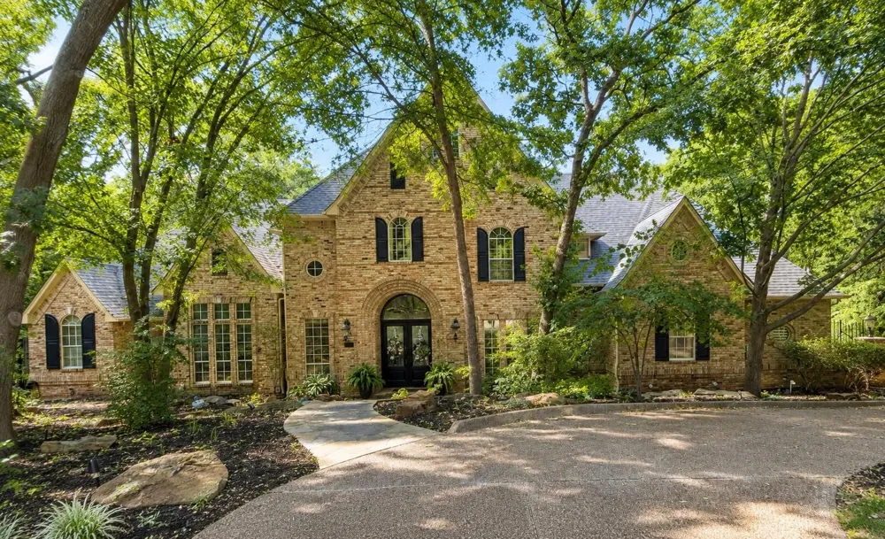801 Huntington Court Southlake, TX 76092
