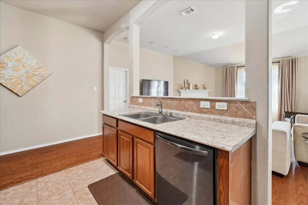 1010 Canterbury Drive Prosper, TX 75078