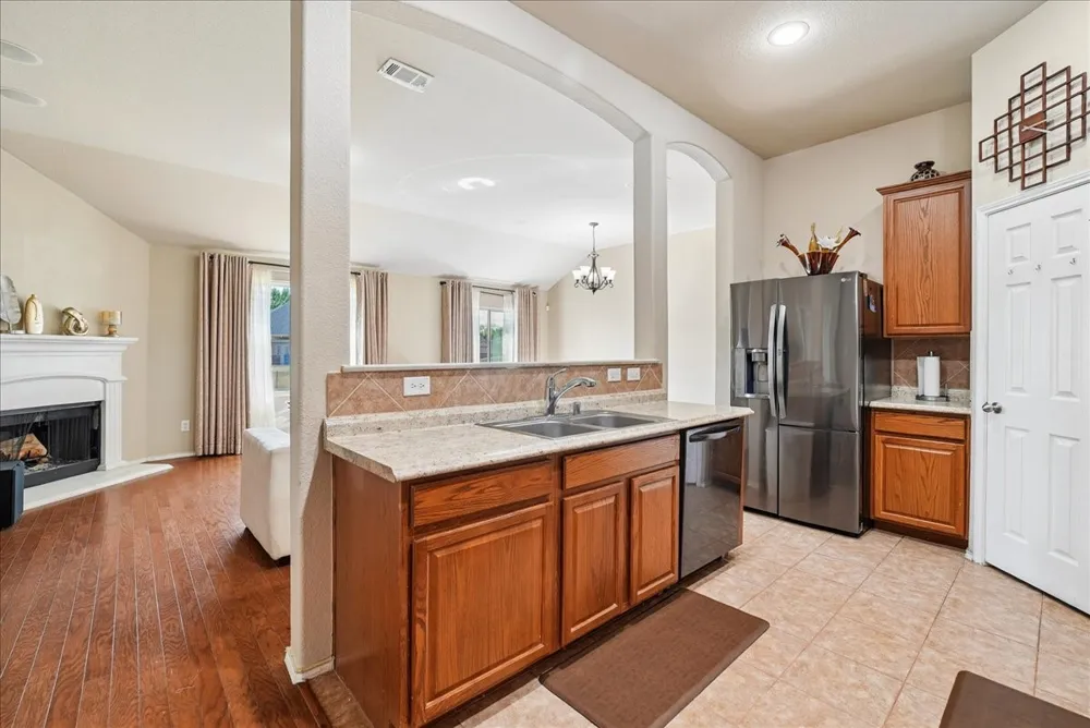 1010 Canterbury Drive Prosper, TX 75078