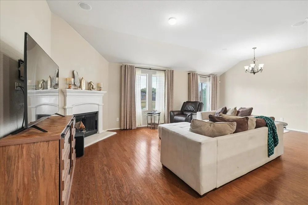 1010 Canterbury Drive Prosper, TX 75078
