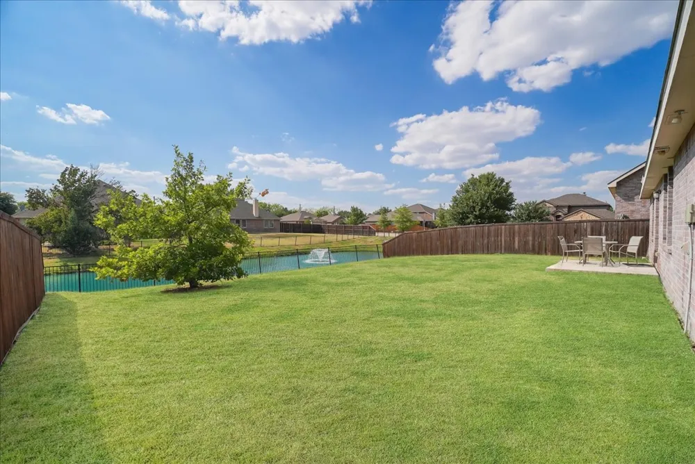 1010 Canterbury Drive Prosper, TX 75078