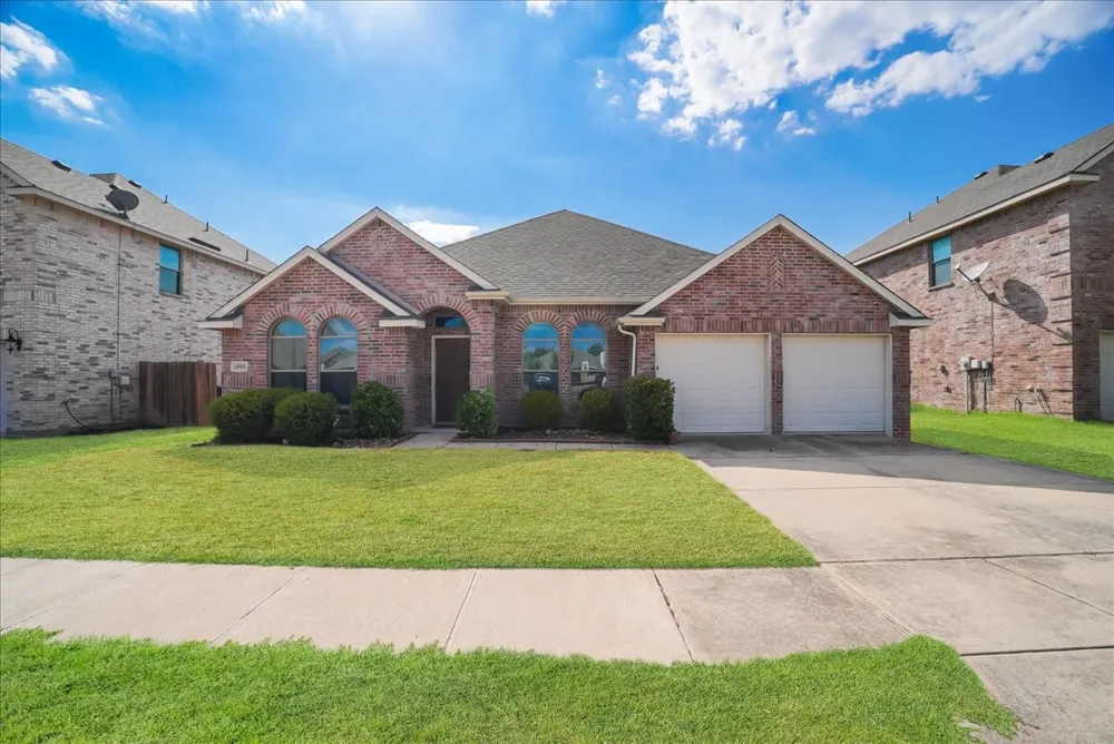 1010 Canterbury Drive Prosper, TX 75078