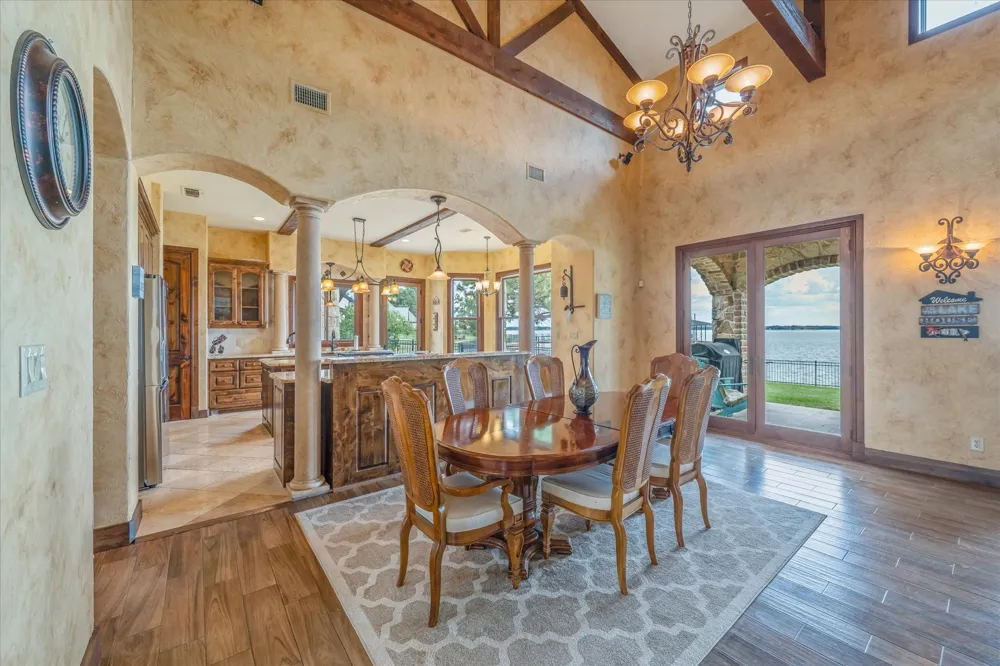1160 The Shores Drive Corsicana, TX 75109