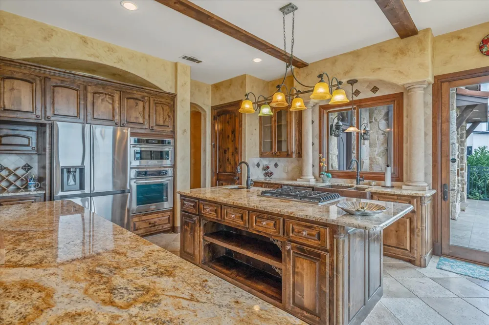 1160 The Shores Drive Corsicana, TX 75109