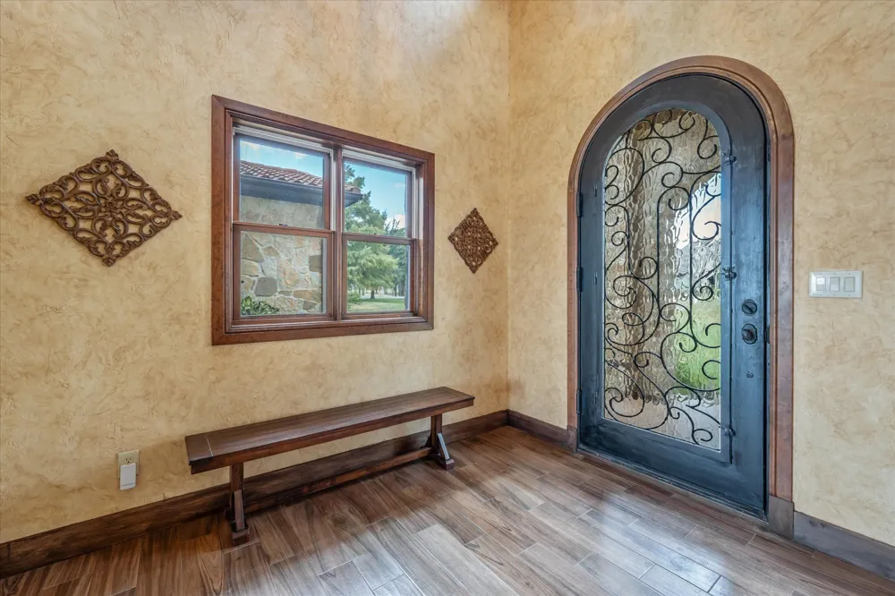 1160 The Shores Drive Corsicana, TX 75109