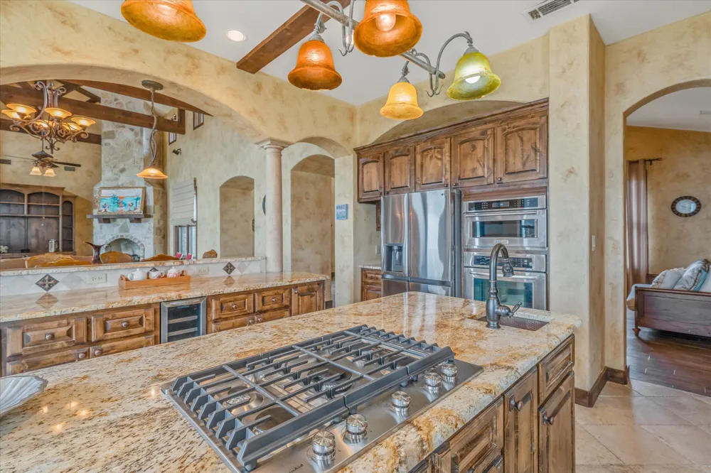 1160 The Shores Drive Corsicana, TX 75109