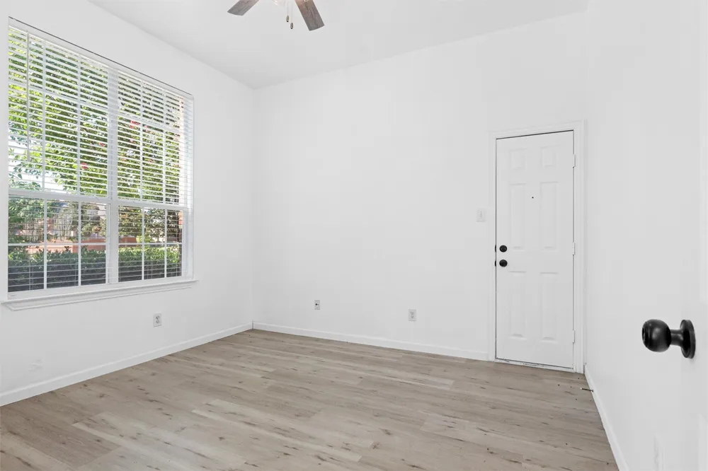 4201 Iron Lane Mansfield, TX 76063