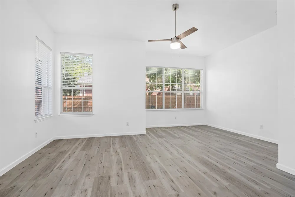 4201 Iron Lane Mansfield, TX 76063